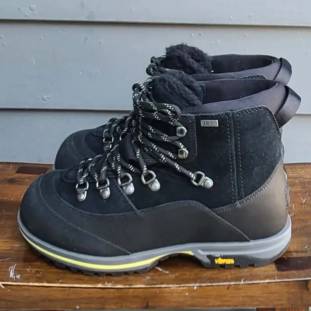 UGG Brecken Lace Up Black Boots Waterproof Boots NWT! NEW! size 7